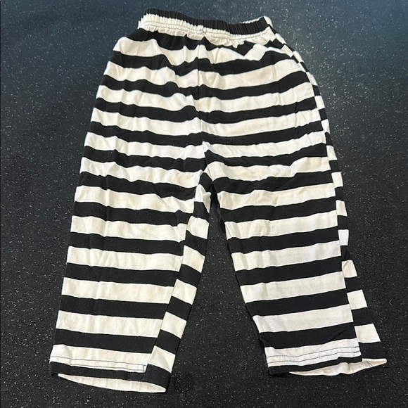 Kids 3T Halloween Pajama Bundle - Skeleton and Striped Kids Pajama Set - Picture 4 of 9